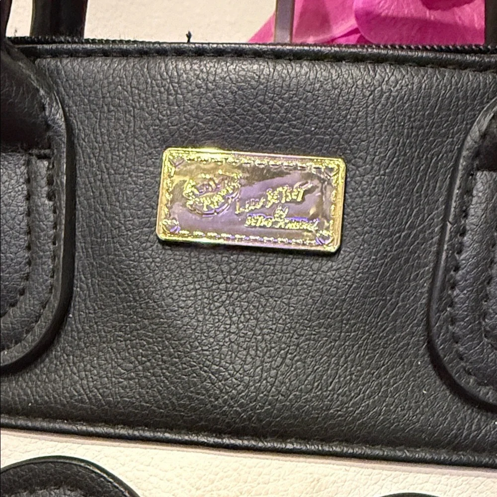 Betsey Johnson Handbag sunglasses lips crossbody bag purse designer chic fashion - Picture 3 of 9